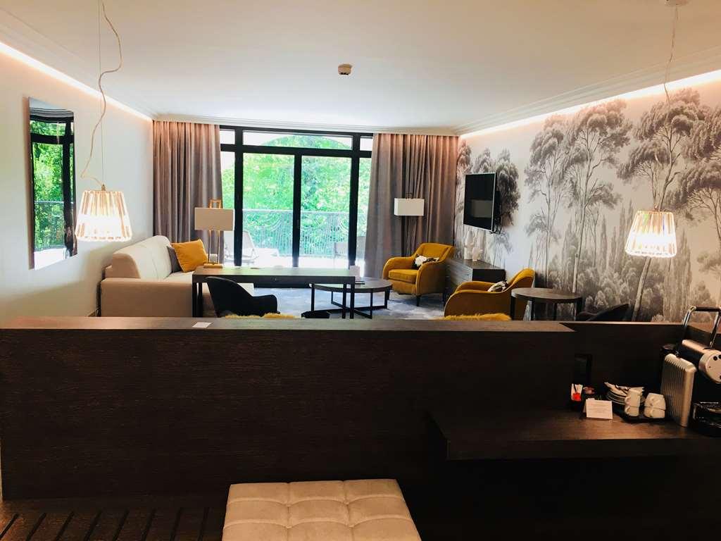 Hotel & Spa Le Pavillon Charbonnières-les-Bains Интериор снимка