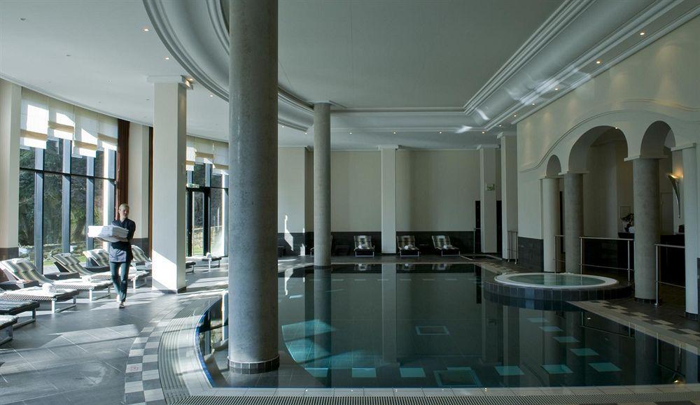 Hotel & Spa Le Pavillon Charbonnières-les-Bains Екстериор снимка
