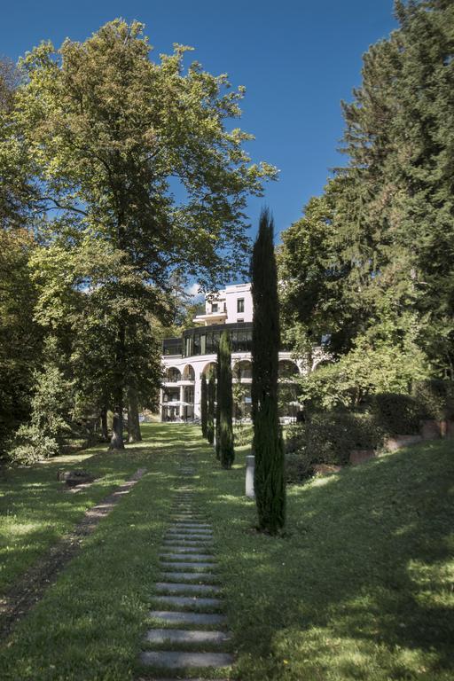 Hotel & Spa Le Pavillon Charbonnières-les-Bains Екстериор снимка